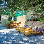 Marija, Korcula